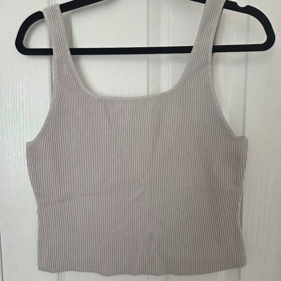 Aritzia contour square neck top - L - Picture 1 of 1